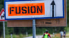 Die An- und Abreise zum und vom Fusion-Festival könnte für Bahnreisende teils eine Herausforderung werden (Illustration).