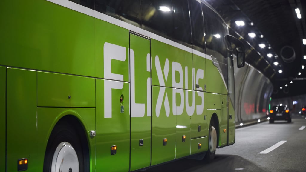 In Sachsen-Anhalt fahren Fernbusse insgesamt sechs Städte an. Welche Metropolen von dort aus erreicht werden können.