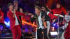 Beim "Schlagerboom"-Open-Air in Kitzbühel singen Florian Silbereisen und Dieter Bohlen gemeinsam einen Modern-Talking-Hit.
