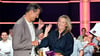 Klaus Brinkbäumer und Kim Fisher moderieren die Sendung "Riverboat" am 27. Juni 2025 im MDR.