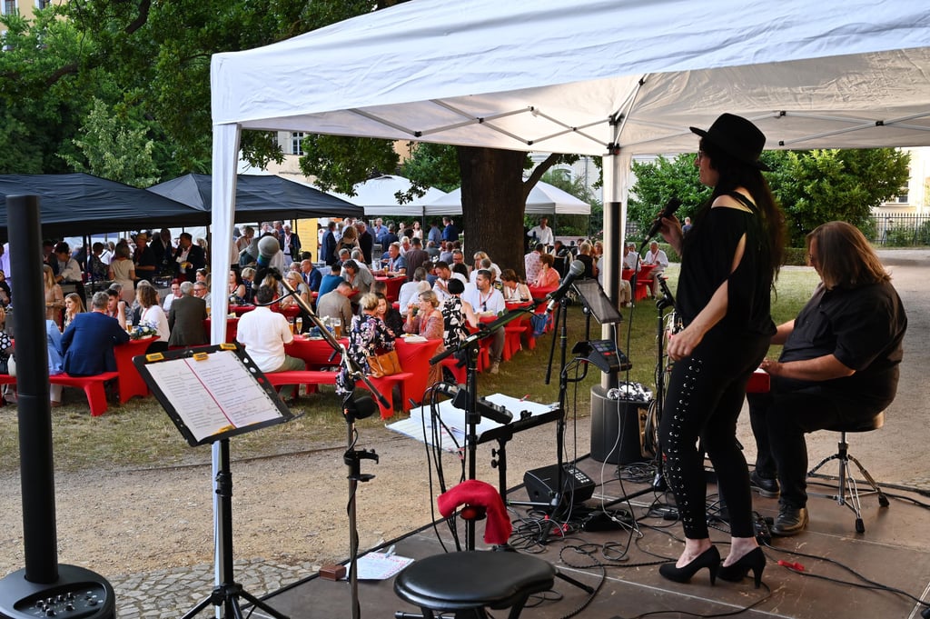 Sommerfest 2025 des Stadtmarketingvereins Pro M Magdeburg.