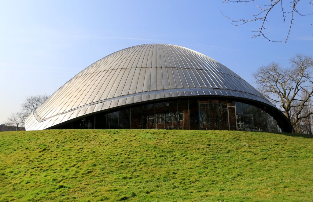 Das Planetarium Bochum bringt am 5. Juli den Weltraum zum Klingen. (Archivbild)