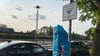 Nahe dem Wernigeröder Westerntorbahnhof wurde vor Monaten ein Parkautomat gesprengt - noch immer ist er nur provisorisch mit einer Mülltüte abgdeckt.