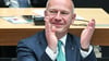 Berlins Regierender Bürgermeister Kai Wegner (CDU) freut sich über die Zustimmung des Parlaments zur Verwaltungsreform.