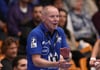 Uwe Jungandreas muss doch noch mal als Coach beim Dessau-Roßlauer HV ran und darf mit seiner Mannschaft das Wiederholungsspiel in Essen auch nicht verlieren. 