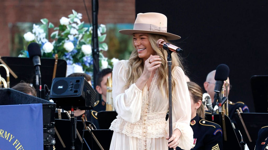 Der Sängerin LeAnn Rimes sind bei einem Auftritt die Zähne herausgefallen.