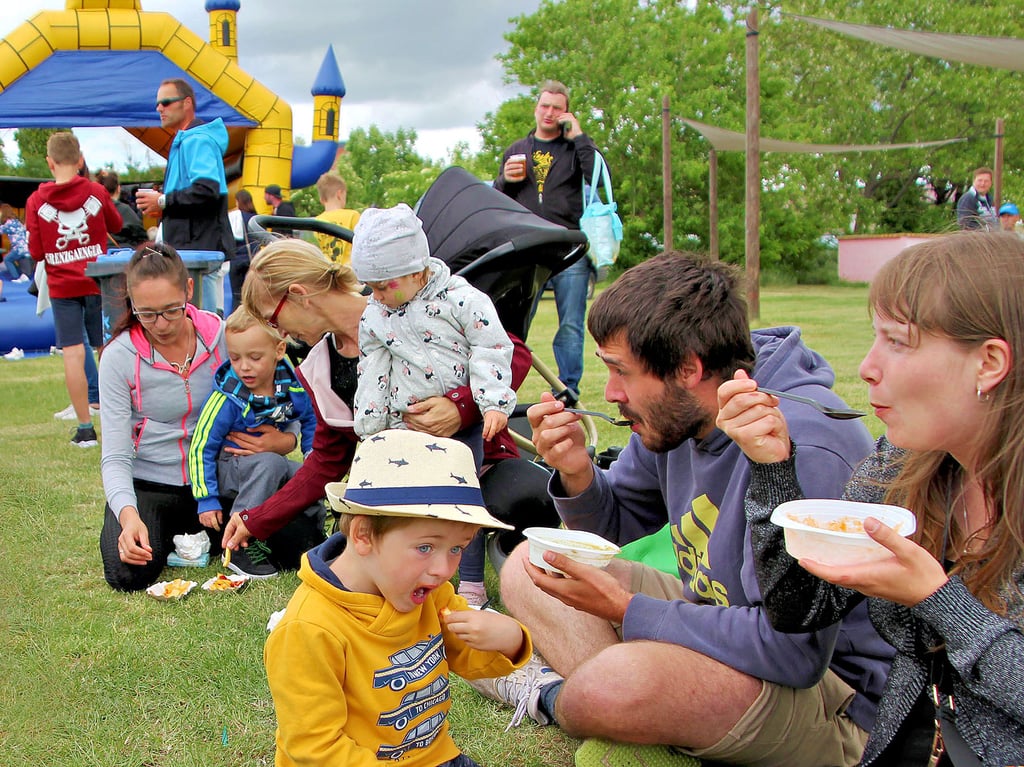 Das Familiensommerfest des Vereins Kids findet am Samstag, 28. Juni, wieder im Strandbad in Gerlebogk statt. Hüpfburgen, Wasserrutsche und Foodstände stehen auf dem bunten Programm.