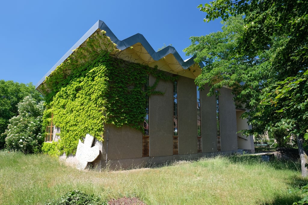 Die Friedenskirche in Bitterfeld-Wolfen wurde 2021 entwidmet.