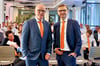 Vorstandschef Sascha Gläßer (rechts) und Vorstand Thomas Kaul präsentierten in der Konferenzzone der MZ das Wirtschaftsergebnis für 2024.