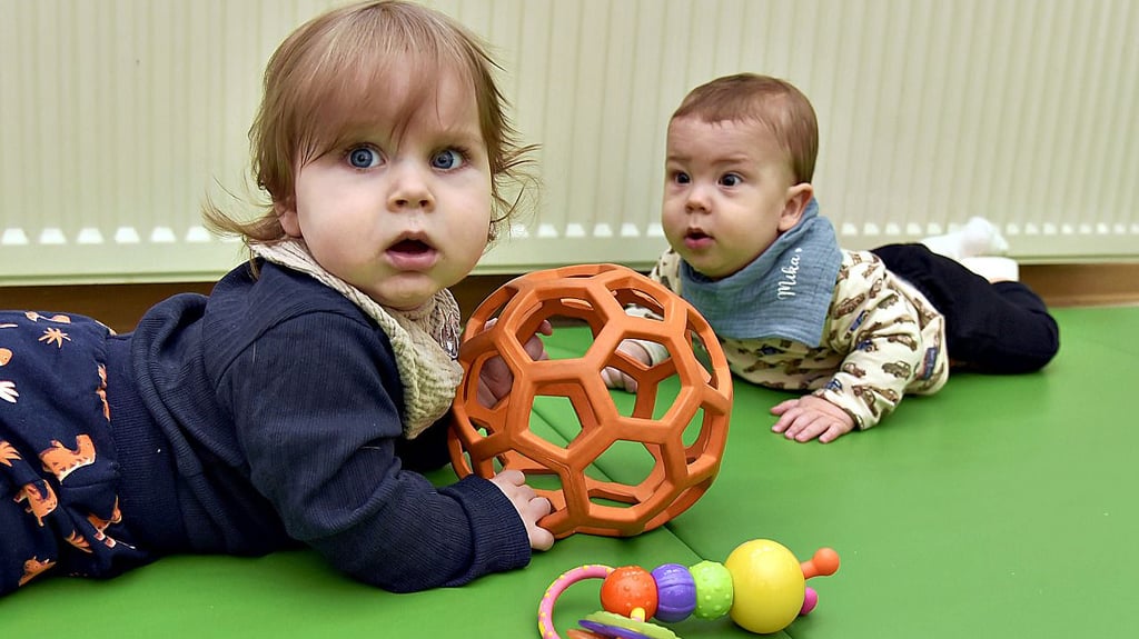 Angebote für Babys gibt es in der Altmark einige. Das Besondere am Arendseer Krabbelkurs: Er wird nachmittags organisiert.
