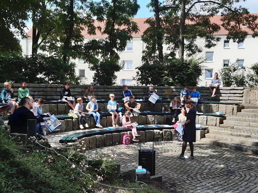 Wissen macht Spaß in der Kinder-Uni Stendal.
