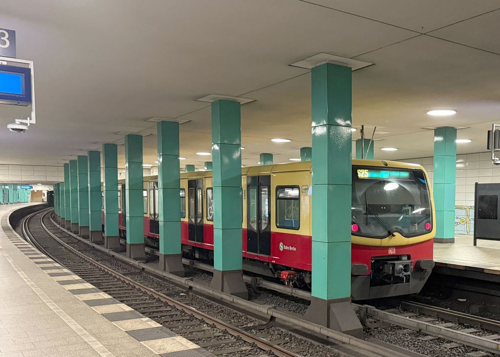 Besonders im Norden und Westen fahren S-Bahn-Linien nach Unwettern teils nur verkürzt.