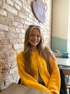 Laura Nahr, Singer und Songwriterin aus Magdeburg, hat über 100.000 Follower auf Instagram und Tik Tok.