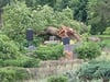 Auf dem Gardelegener Friedhof schlug das Unwetter besonders stark zu.Geplante Bestattungen bleiben nach Absprache möglich, teilt die Stadt mit, für Besucher ist der Friedhof gesperrt. 