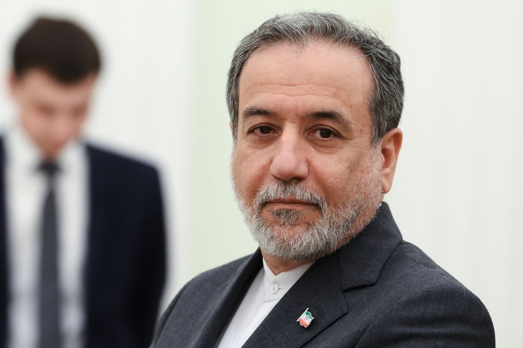 Der Iran prüft laut Außenminister Araghtschi, ob erneute Gespräche mit den USA im nationale Interesse sind.