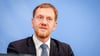 Sachsens Ministerpräsident Michael Kretschmer (CDU) hat die Erhöhung des Mindestlohnes kritisiert (Archivgeld).