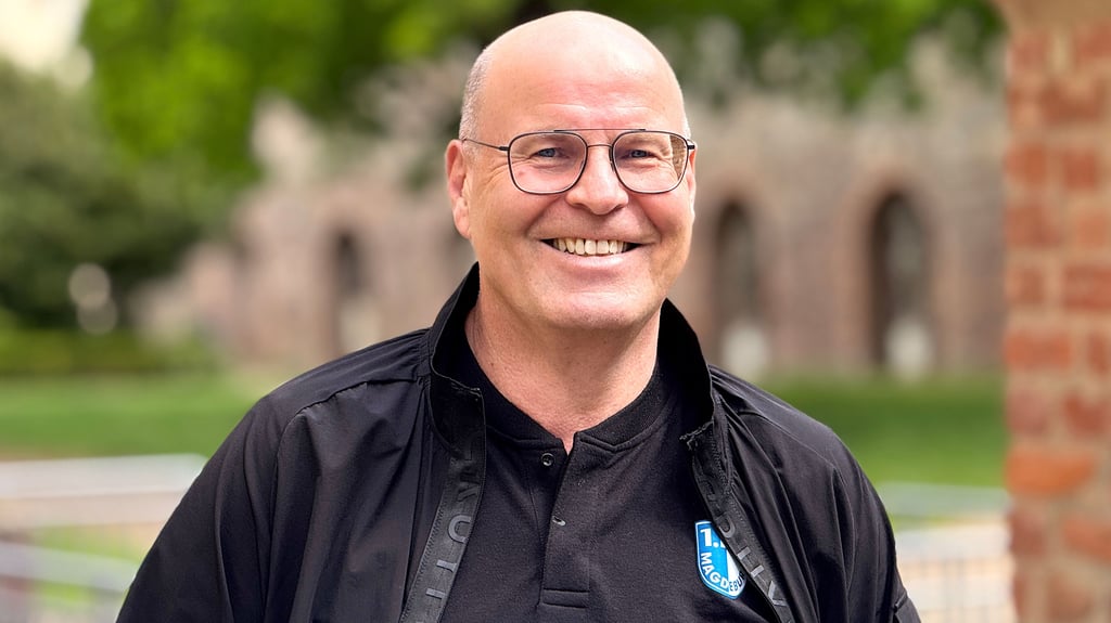 Jörg Biastoch, Unternehmer und FCM-Präsident, spricht offen über 35 Jahre Deutsche Einheit.