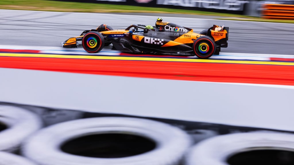 Lando Norris fährt die Topzeit im dritten Training.