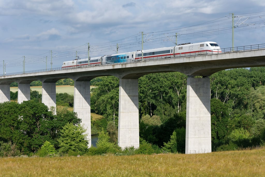 Der ICE-S im Testbetrieb.