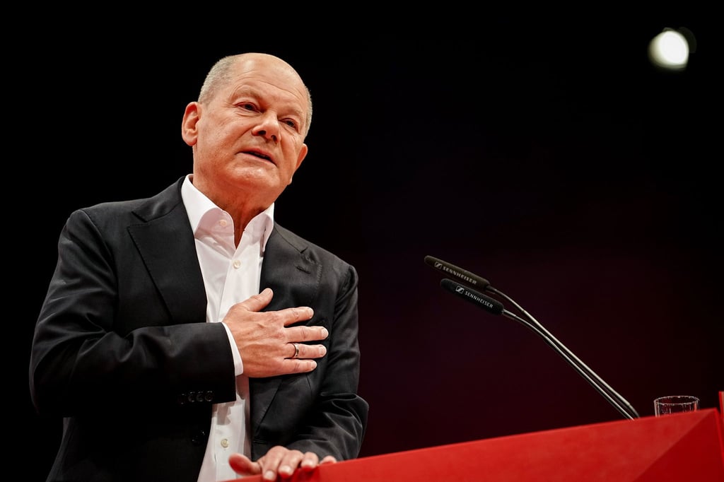 Scholz verspricht Mitarbeit bei der Aufarbeitung des Wahlergebnisses.