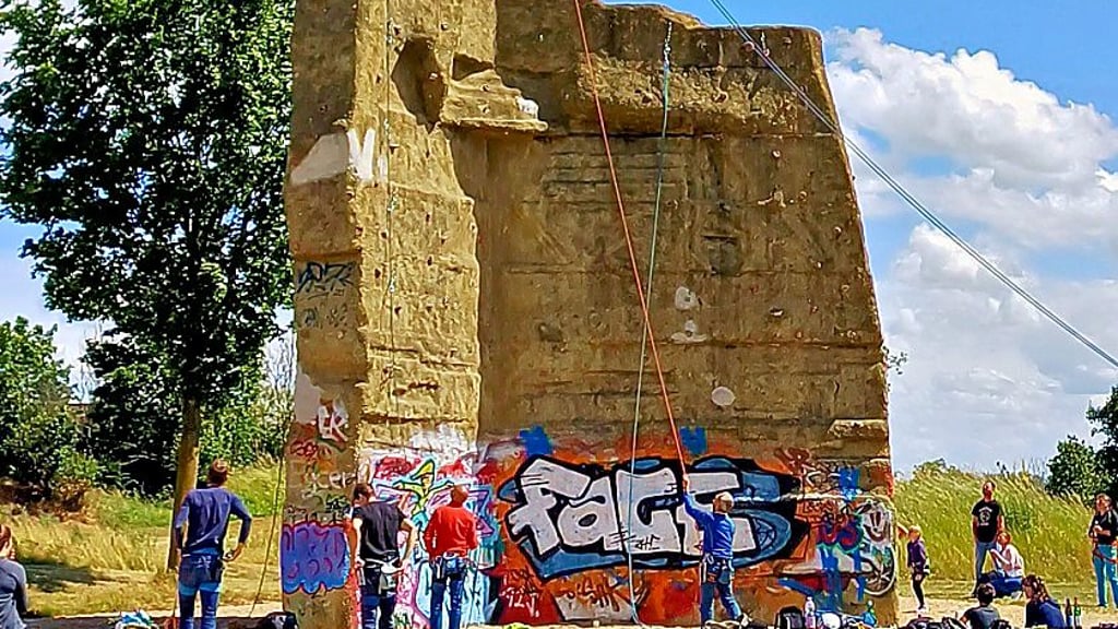 Am Samstag lockt der Funhnefelsen Kletterer nach Wolfen.