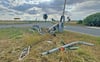 Komplett zerstört ist die Lichtsignalanlage am Bahnübergang Zeppernick.