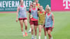 Letzter Feinschliff in Herzogenaurach: die DFB-Frauen um Spielmacherin Linda Dallmann (r.).