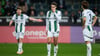 Über angebliche Geschehnisse auf Mallorca möchte Borussia Mönchengladbach mit Florian Neuhaus (M) sprechen.