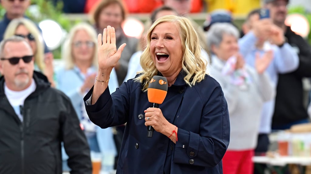 Für ihre Moderation beim ZDF-Fernsehgarten pendelt Andrea Kiewel regelmäßig zwischen Deutschland und Israel.