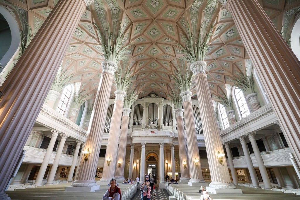 Die Nikolaikirche in Leipzig gehört zu den regelmäßig geöffneten Kirchen in Sachsen (Archivbild)