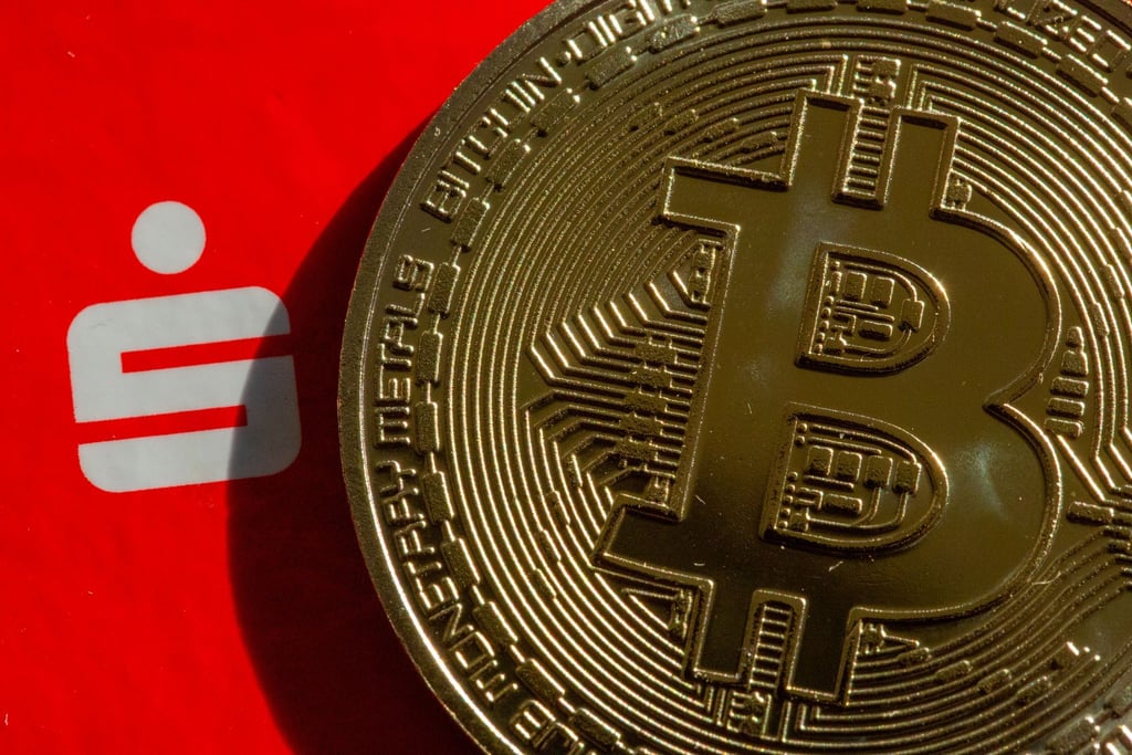 Sparkassen öffnen sich für Bitcoin und Co. - zumindest etwas. (Symbolbild)