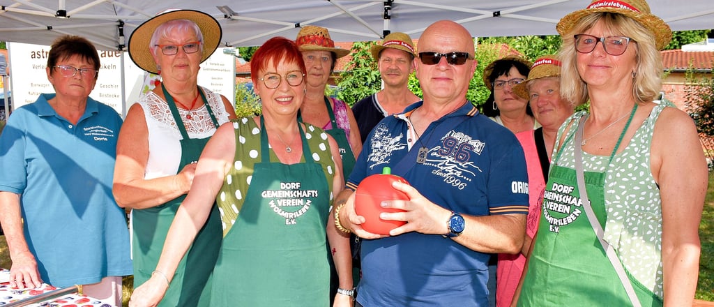 Die Frauen und Männer des Dorfgemeinschaftsvereins Wolmirsleben haben – unterstützt von den anderen Vereinen des Dorfes – wieder ein schönes Fest auf die Beine gestellt.