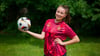 Schauspielerin Julia Wiedemann spielt als Hobby Fußball in der Kreisklasse.