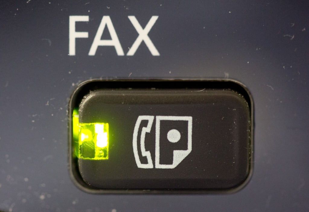 Das Fax hat ausgedient: Niedersachsens Steuerverwaltung zieht den Stecker. (Symbolbild)