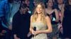 Der Sängerin LeAnn Rimes sind bei einem Auftritt die Zähne herausgefallen.