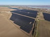 Der erste Abschnitt des Solarparks Sonnenquelle in Krumpa geht ans Netz. Die Besetzung seines Aufsichtsrates sorgte im Stadtrat für Kritik. 