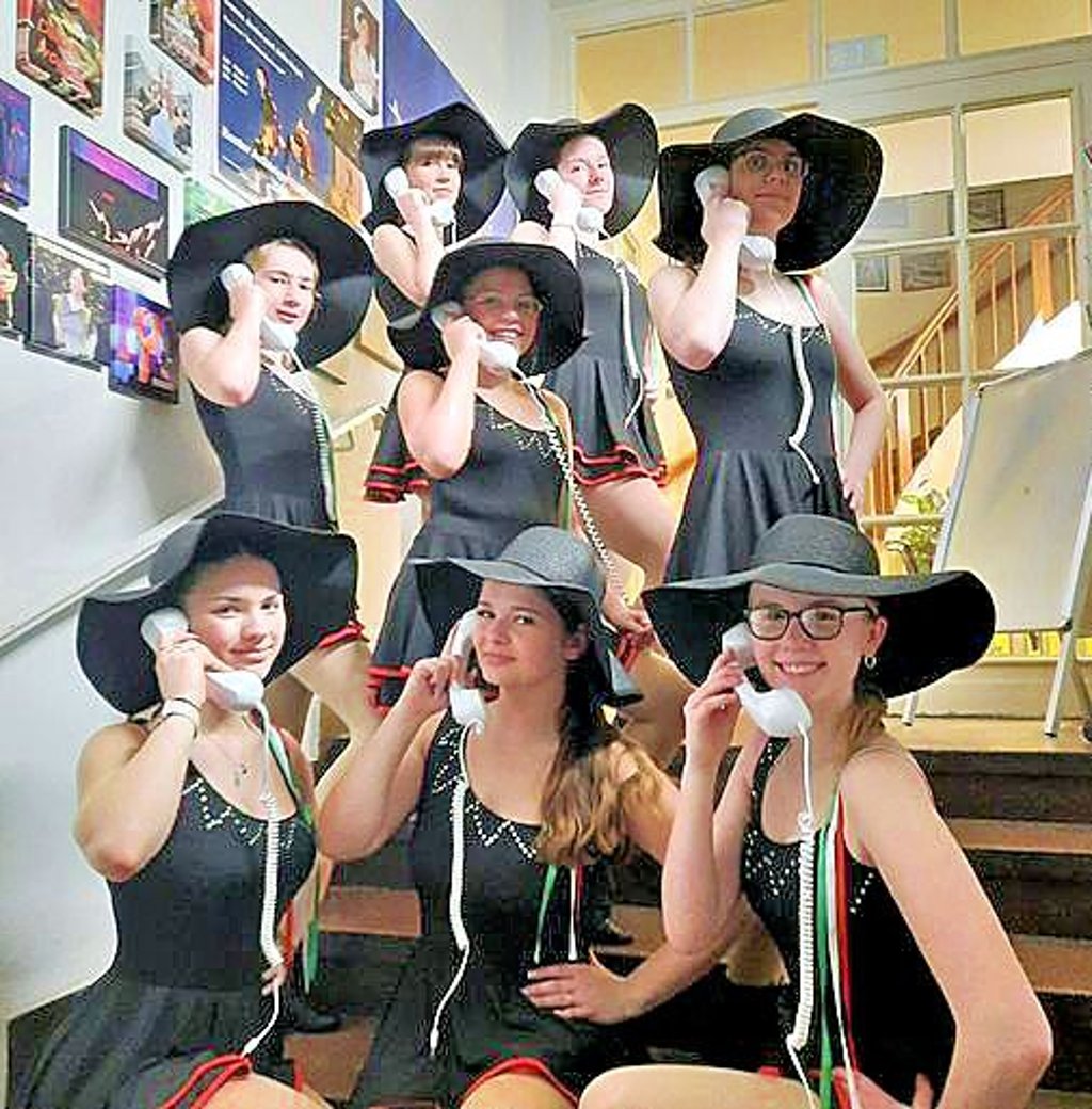 Auch die Revuetanzgruppe „Showtime“ macht beim verkaufsoffenen Sonntag mit.