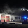 Das Gerätehaus der Feuerwehr in Glesien, einem Ortsteil von Schkeuditz, hat in der Nacht gebrannt.
