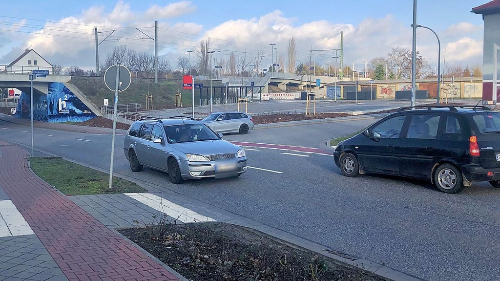 Auf der Osterburger Straße in Stendal ist der Verkehr häufig sehr stark.