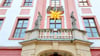 Ein Herrnhuter Stern schmückt in der Adventszeit auch das Weißenfelser Rathaus.