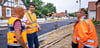 Planer Arthur Bräsel (von links), Landrat Patrick Puhlmann und Kreisstraßenmeister Carsten Köppe  trafen sich vor Ort  in Cobbel.