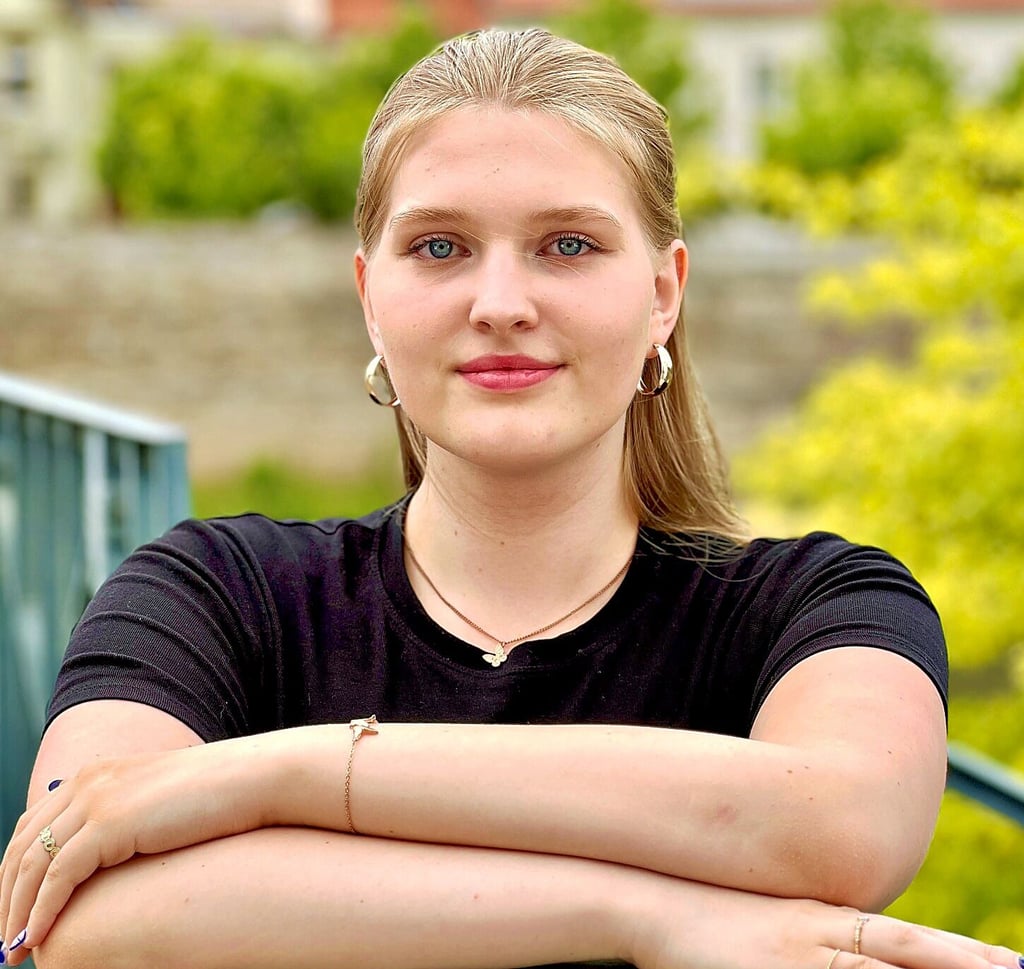 Die 16-jährige Leonie Rößler aus Trebitz ist die Jahrgangsbeste der Gemeinschaftsschule Könnern.