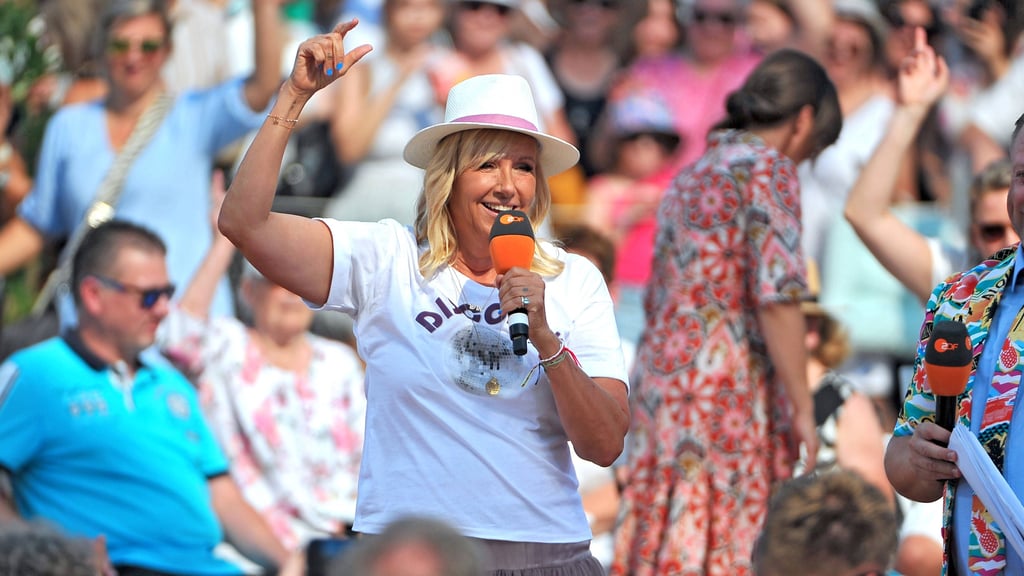 Für ihre Moderation beim ZDF-Fernsehgarten pendelt Andrea Kiewel regelmäßig zwischen Deutschland und Israel.