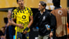 Tröstende Worte von Trainer Niko Kovac für den nun gesperrten Jobe Bellingham.