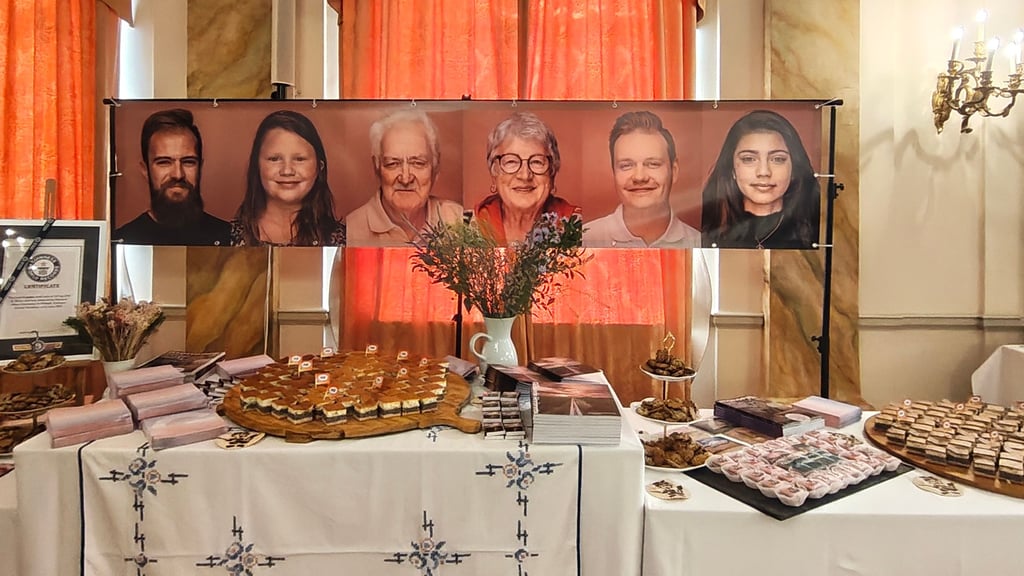 Beim Sommerfest Sachsen-Anhalts in Brüssel wurde jetzt der Allstedter Kunstparcours "Glühende Horizonte" präsentiert.