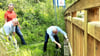 Die Brücke im Goitzschewald ist wieder offen:&nbsp;Die Oberbürgermeister von Bitterfeld-Wolfen und Delitzsch hatten sich vor Ort über den Brückenzustand informiert.