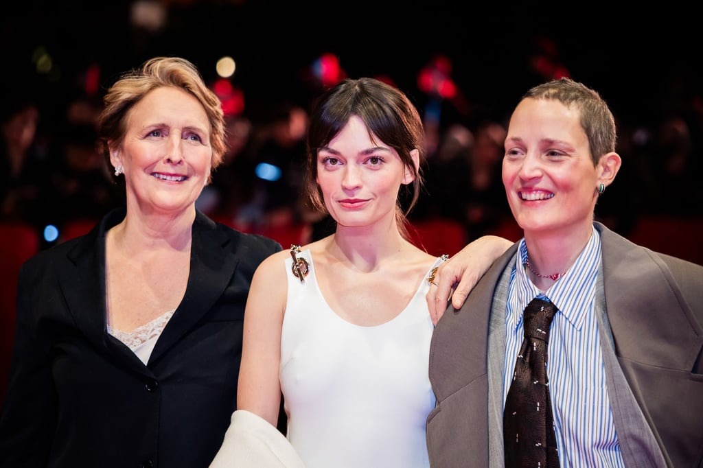 „Hot Milk“ mit Fiona Shaw, Emma Mackey und Vicky Krieps (l-r) wurde bei der diesjährigen Berlinale gezeigt. (Archivbild)