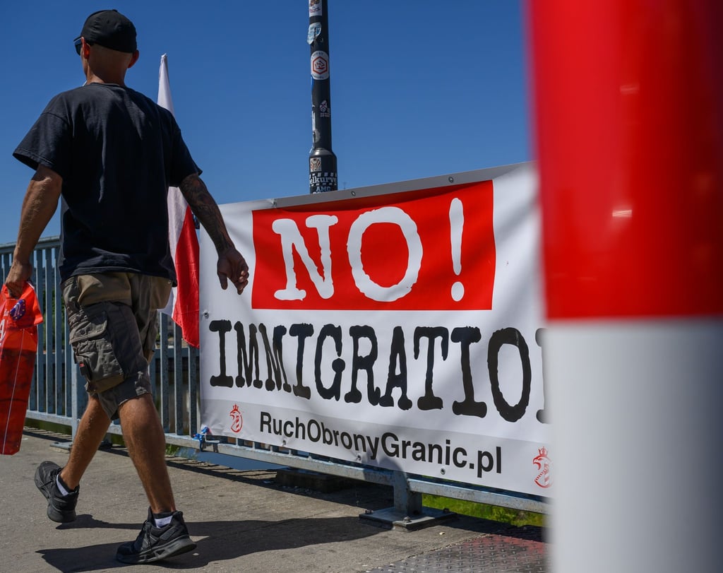 Die Städte Frankfurt (Oder) in Brandenburg und Slubice in Polen zeigen sich besorgt wegen der geplanten Grenzkontrollen auf polnischer Seite. (Archivbild)