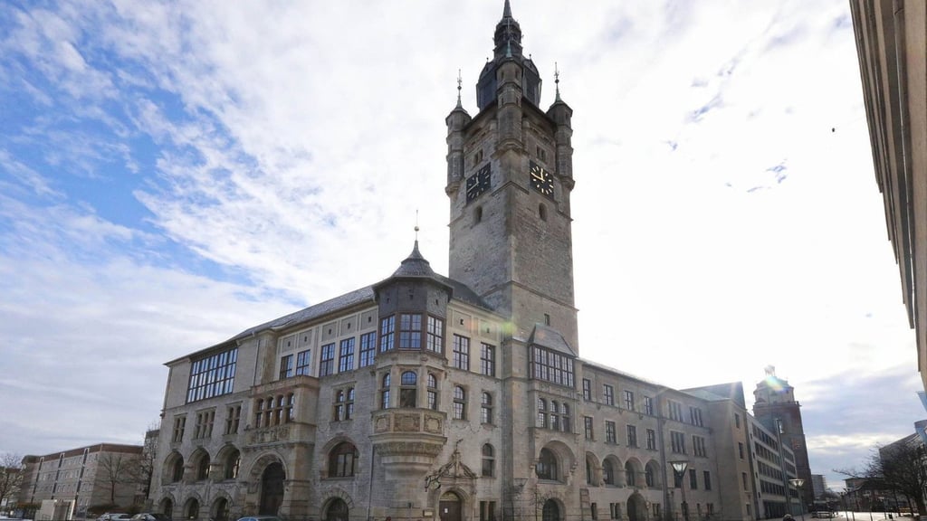 Die Stadtverwaltung Dessau sucht einen neuen Pressesprecher.