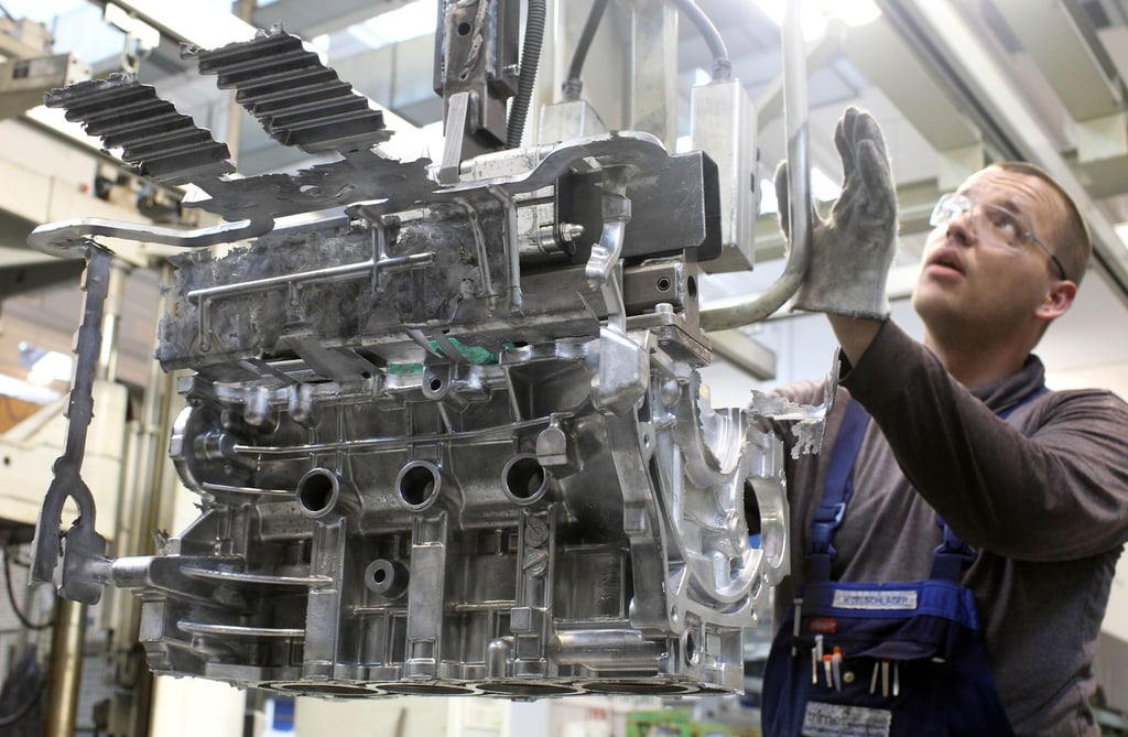 Bei dem Automobilzulieferer Bohai Trimet läuft die Produktion den Angaben nach inzwischen wieder.